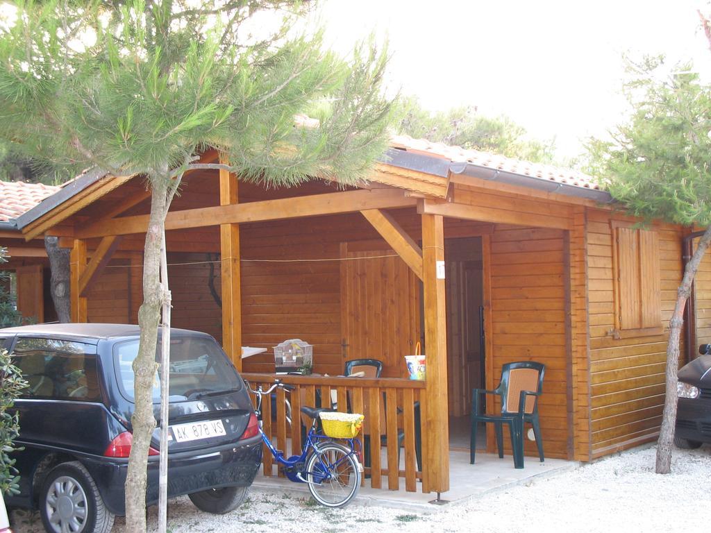 Camping La Pineta Порто-Реканаті Екстер'єр фото